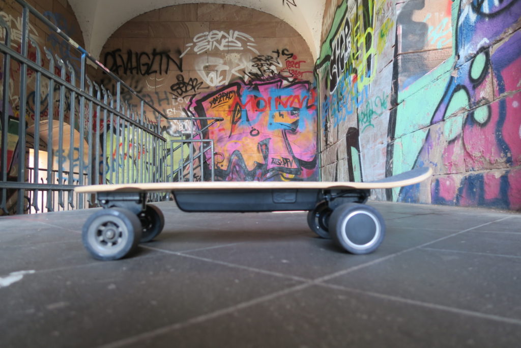 How to Ride an Electric Skateboard Safely? | EasiBooster